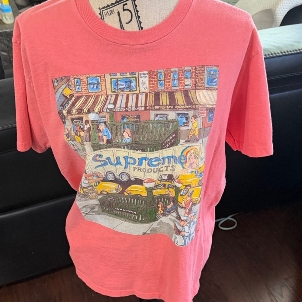 Supreme Ladies Graphic Tee - Coral